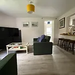 The River 3 Bedroom Retreat *