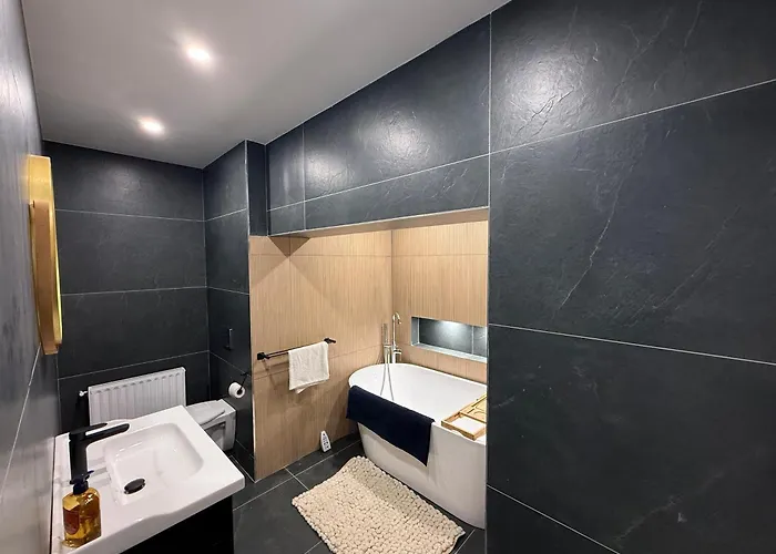 The River 3 Bedroom Retreat * Limerick Junction